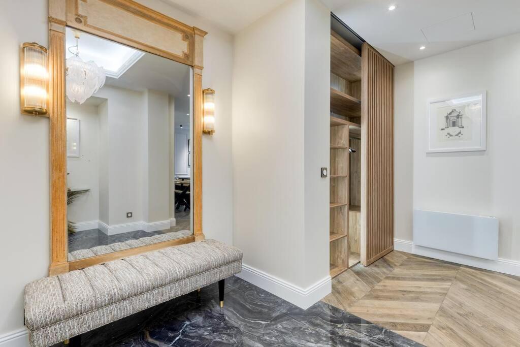 New Luxury Flat - Area * Parijs